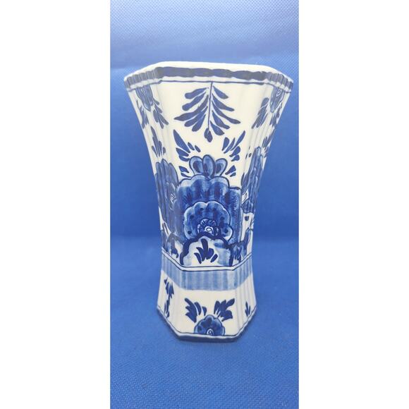 Vintage Delft Blue & White Floral Porcelain Vase 5.5”t & 3.5” Mouth- Excellent! - Picture 1 of 8